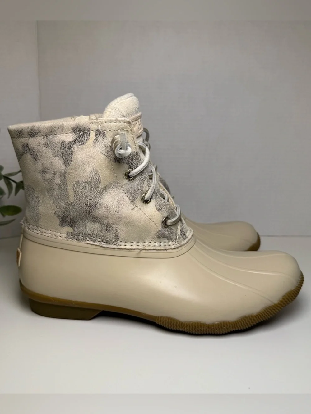Sperry duck inspired